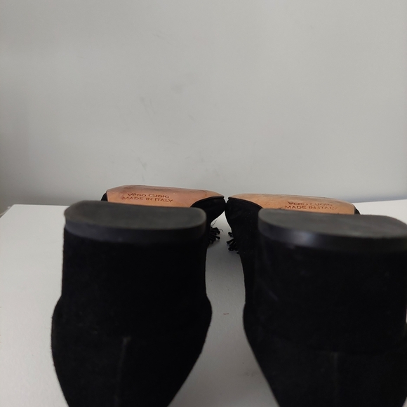 Sesto Meucci Flynn Black Suede Pump Beaded Pom-pom Toe Detail Size 8.5 - Picture 7 of 7